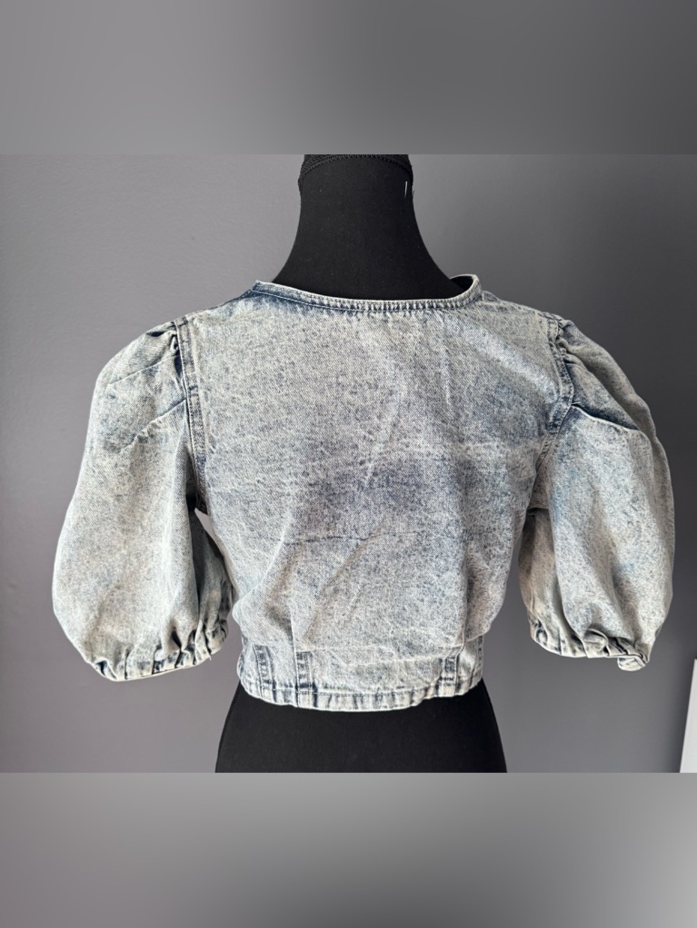 Forever 21 Gray Denim Crop Top Small Zip Front Fitted Casual Streetwear